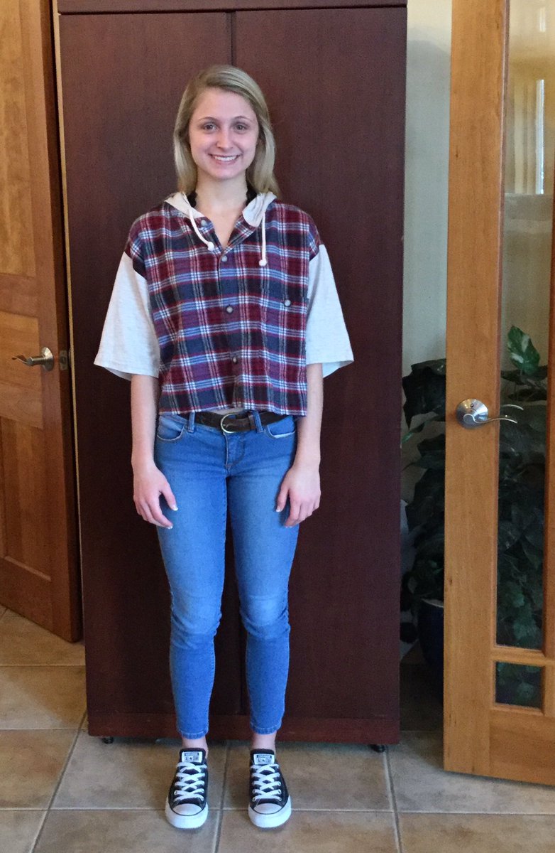 CarynIntl's tweet image. Please join us in welcoming Paige to the Caryn International @IMTA NY17 Elite Team! #CarynModels