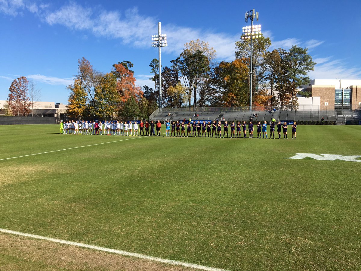 NUWSoccer's tweet photo. Almost game time 😼👊🏼
#BLTakeover https://t.co/5p4PrmsVTz