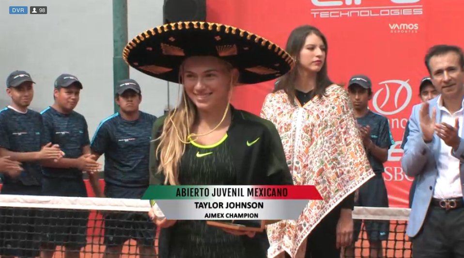 Vamos_Deportes's tweet photo. #TaylorJohnson es la nueva CAMPEONA del @AJuvenilMex tras vencer a #EllieDouglas en la gran final. #AJMEX https://t.co/ni88HtqQUS
