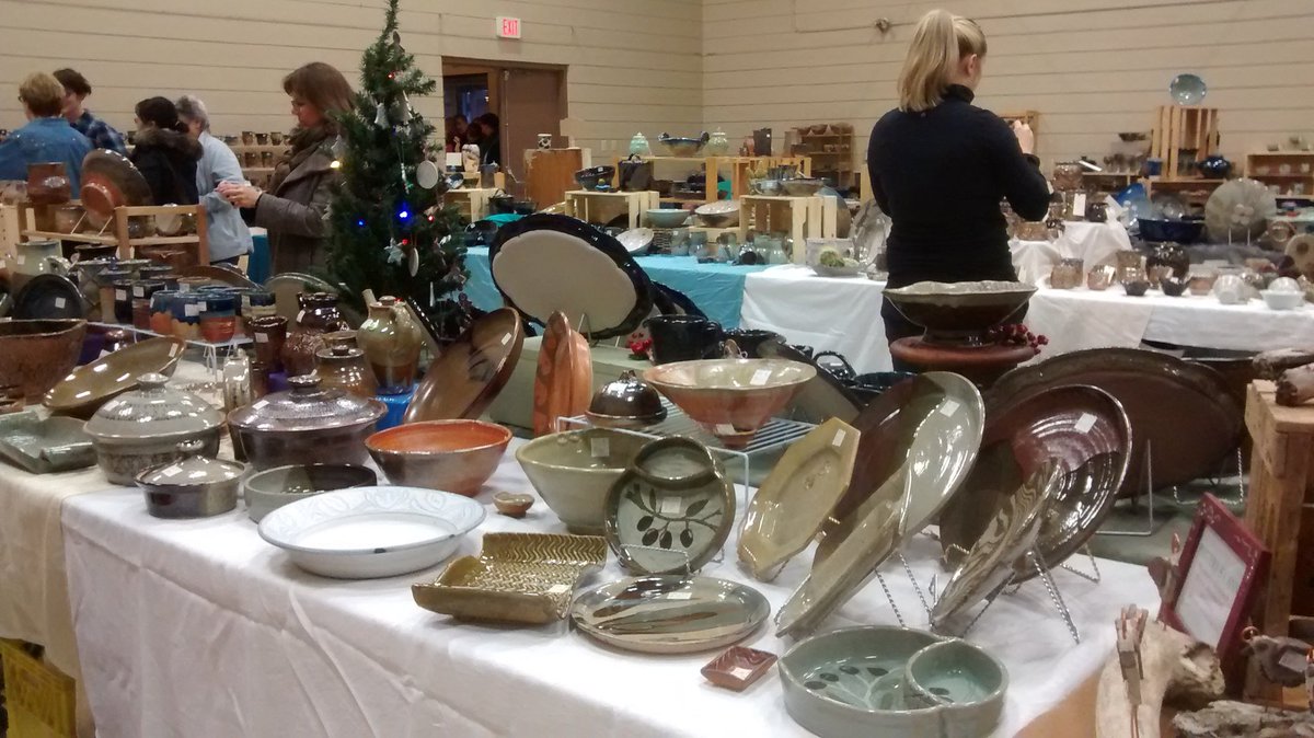 EdmPottersGuild's tweet photo. Great @EdmPottersGuild sale yesterday. Thanks to all our customers and friends! https://t.co/hcmIDXTJt2
