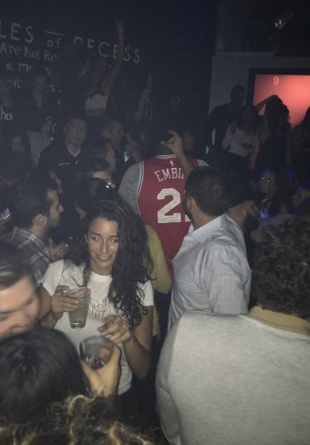 MeninistTweet's tweet photo. Joe Embiid wearing his own jersey in the club is a legendary move https://t.co/4S1kmMXsXj