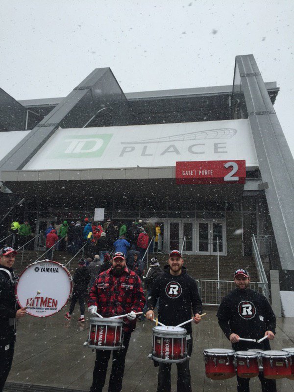 HitmenDrumline's tweet photo. Performing in the snow @TD_Place @REDBLACKS @CFL #Playoffs  
#drumline #entertainment #football https://t.co/7o4nVrkAlP