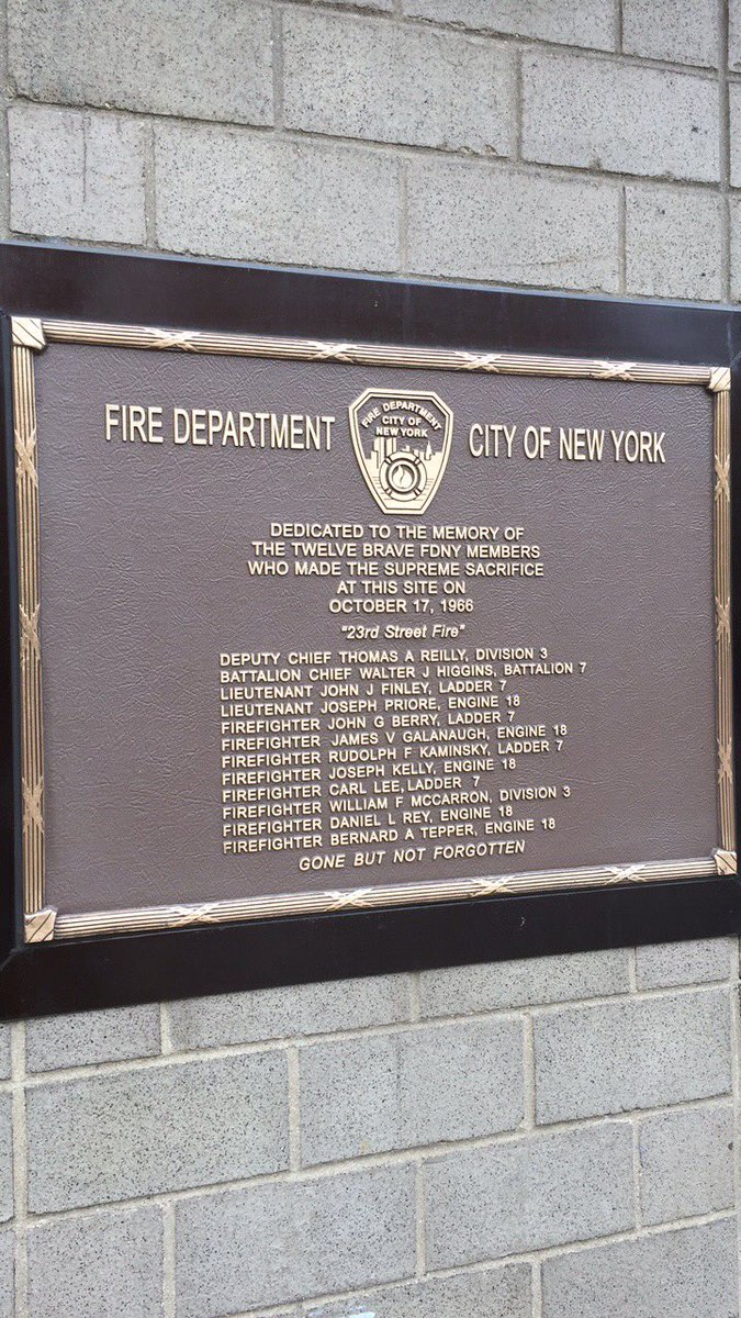 Firefrank76's tweet photo. By the site of the 23rd St fire - 12 from #fdny made the supreme sacrifice here  - 23rd &amp; Broadway next time your in #nyc -never forget https://t.co/VU1EN5DjDP
