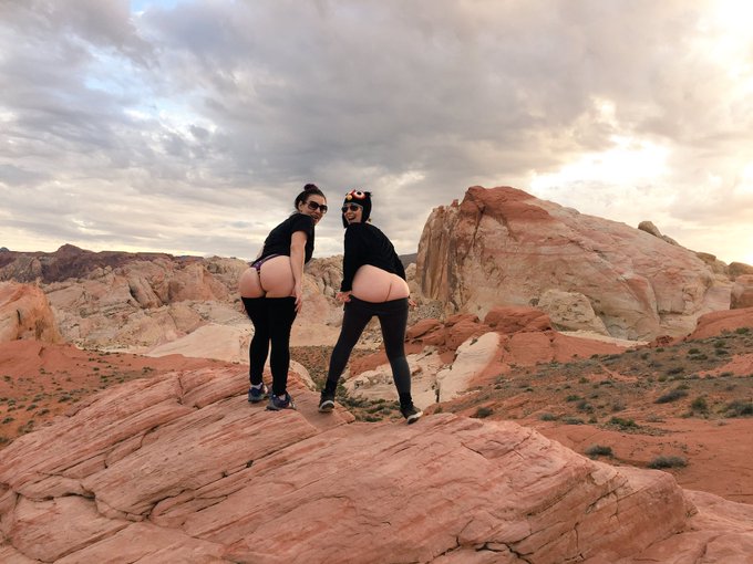 More goofing around today in Vegas w/@meggerz. Hiked around beautiful Valley of Fire:-) https://t.co<a class="tags" href="/tag/meggerz">@meggerz</a><a href="/tag/femdom"class="tags"><span>#femdom</span></a><a href="/tag/dominatrix"class="tags"><span>#dominatrix</span></a><a href="/tag/hom"class="tags"><span>#hom</span></a><a href="/tag/handovermouth"class="tags"><span>#handovermouth</span></a>