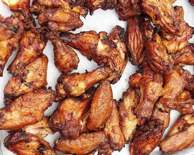 #Montreal Opens First-Ever “All You Can Eat” #ChickenWing Restaurant
mtlblog.com/2016/11/montre…

#food #wings #quebec