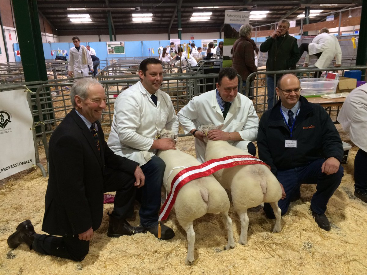 Proud to present the <a href="/Engwinterfair/">English Winter Fair</a> Supreme Champion Award 2016 to R. Garth congratulations