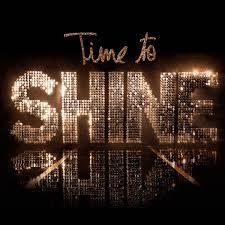 IcePrecise's tweet image. Hair up, makeup done, skates on. Here we go! #iceprecise #gala #synchronizedskating