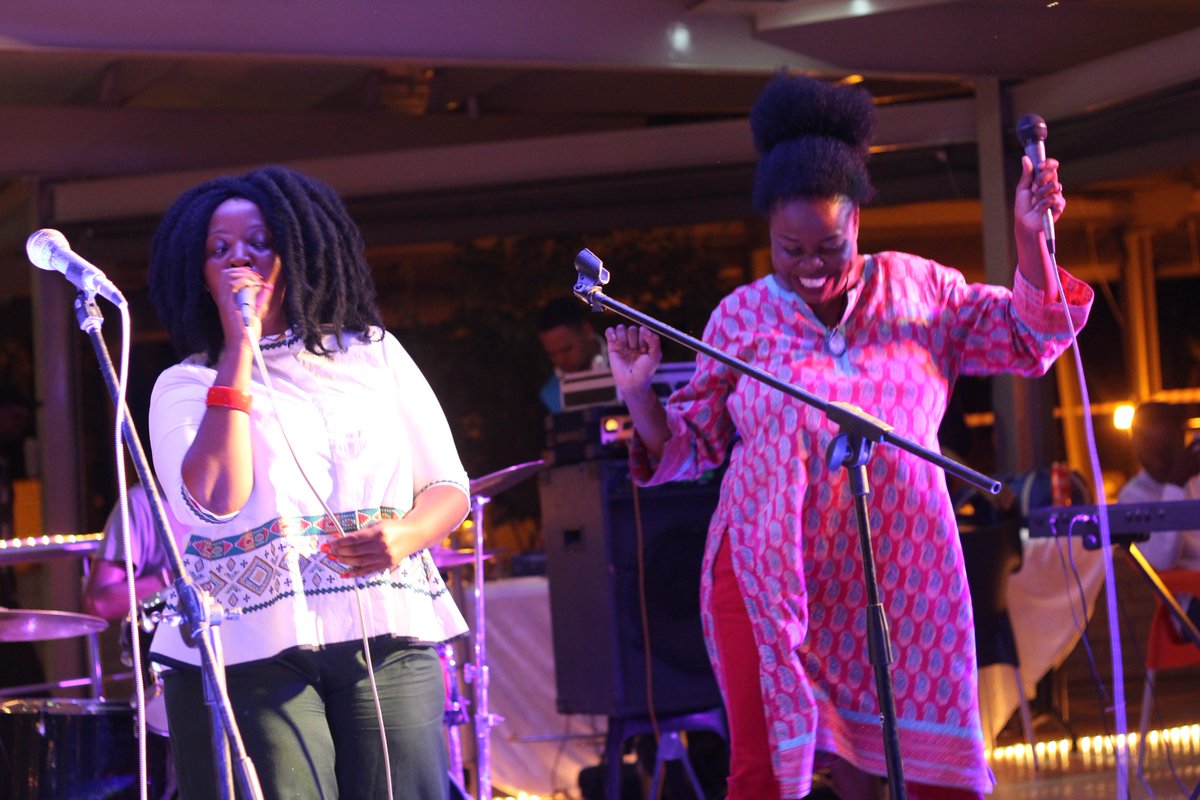 NonoSiile's tweet photo. Great time tonight at the HTFC (HELP THULANI FIGHT CANCER) campaign, sharing the stage with my friend @PGabasiane. We totally #JazzedItUp https://t.co/MAuilQ6yvu