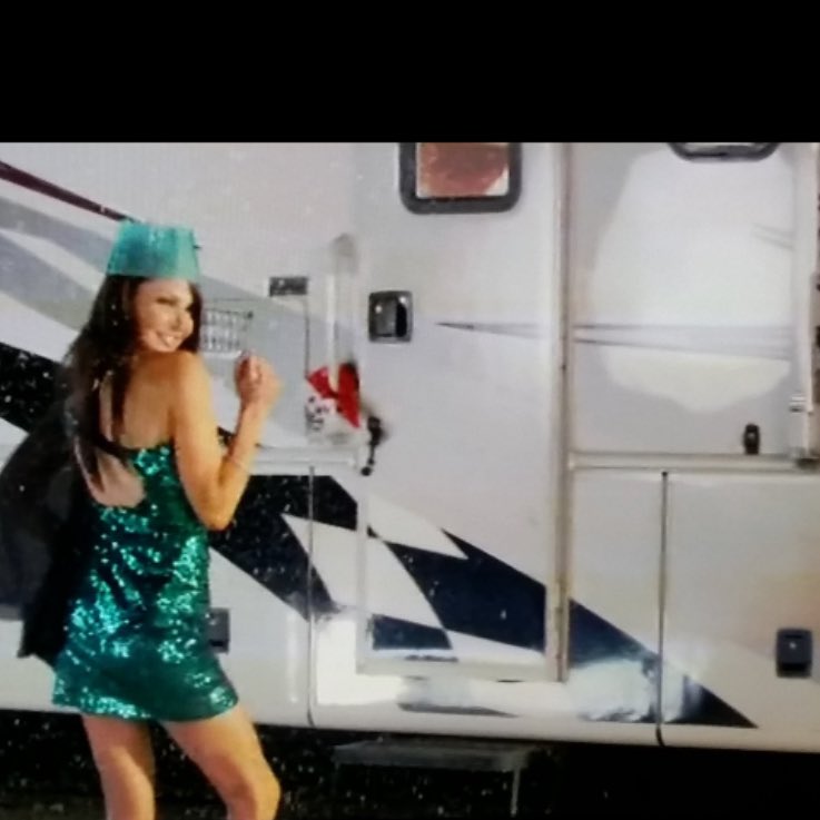 lizzie cundy on twitter just seen me dancing in the chris rea driving home for christmas music video you know it s christmas coming music christmas fun https t co tcjlss6p0s twitter lizzie cundy on twitter just seen me dancing in the chris rea driving home for christmas music video you know it s christmas coming music christmas fun https t co tcjlss6p0s twitter