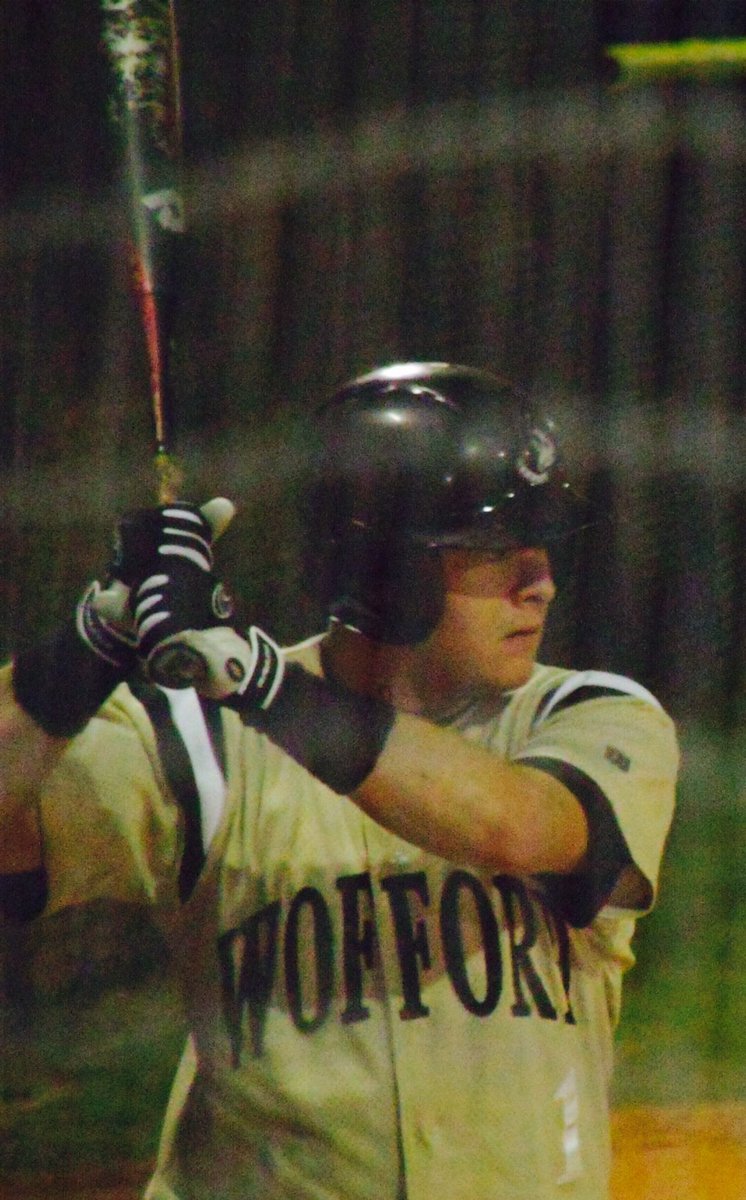 wococlubbasebal's tweet photo. Couple of pictures from club baseballs first game https://t.co/Q3YdKaWfNQ