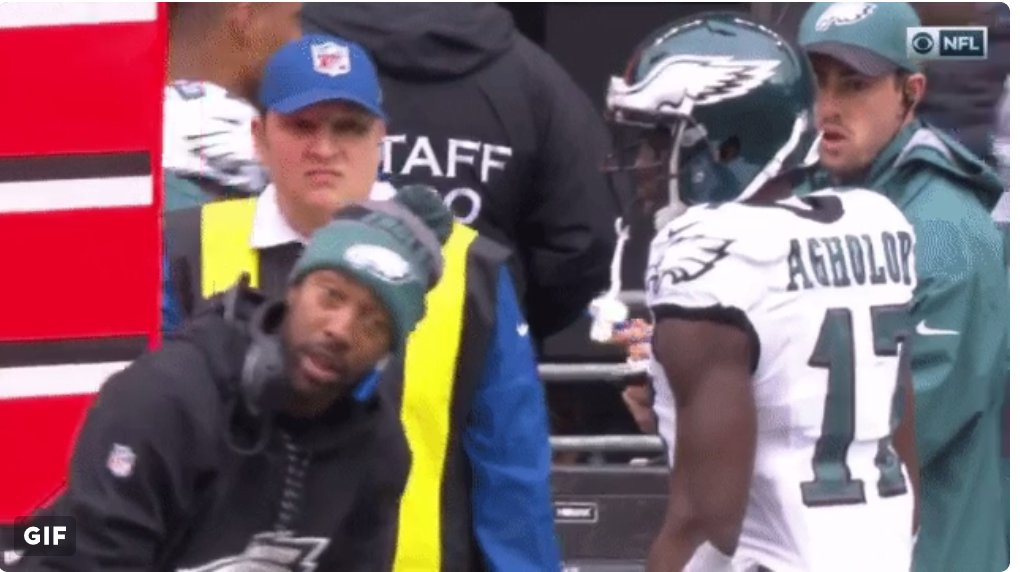 CxvXi--UoAATrF5?format=jpg&name=medium