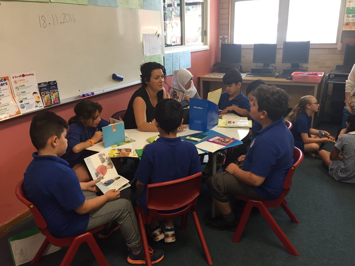 merrylandseast's tweet photo. Reading groups in @3and4meps2016 https://t.co/zRkSzjFvep