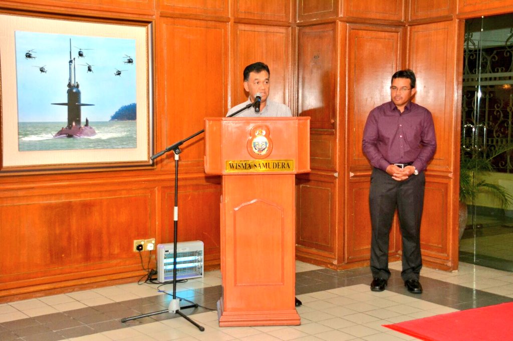 MkPLTLDM's tweet photo. Majlis Barbeque Perpisahan Pgh Kanan Kejuruteraan #Jasamu Dikenang
Teras #Kesiapsiagaan Armada sentiasa menjadi Keutamaan @tldm_rasmi https://t.co/weKrUkw2mb