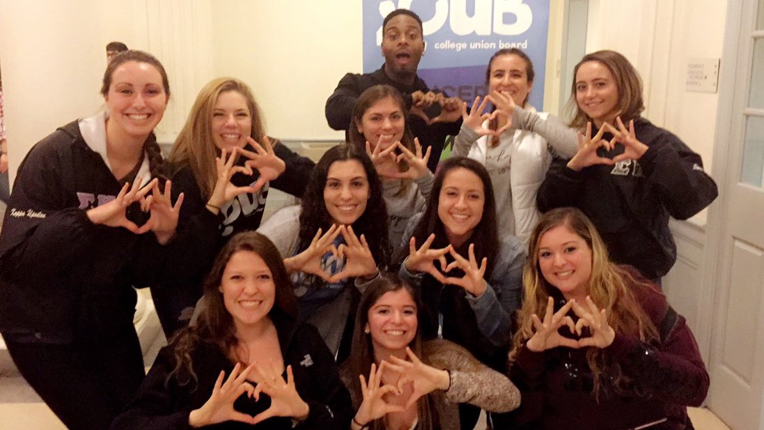 So proud of Sondra for organizing such an incredible comedy show with <a href="/Iamkelmitchell/">Kel Mitchell</a>! He now knows how to throw what we know! #90sNostalgia