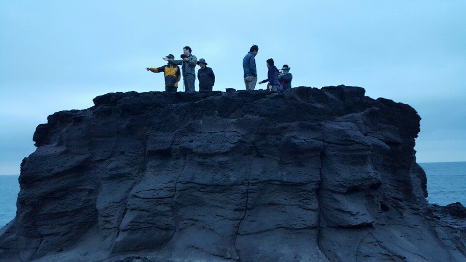 rgtech111's tweet image. 문재인 안나서면 박근혜 지지데모 안할거고 박근혜 내리면 문재인 간첩죄 여부를 조사받지 않을가요?