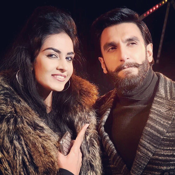 HarshiMad's tweet photo. Amazing time in #Bradford for launch of @befikrethefilm Big thanks to @yashrajfilms @Firstpicfilms @MediaHiveWorld  😍😘😍😘 https://t.co/bNPfHFYRxQ