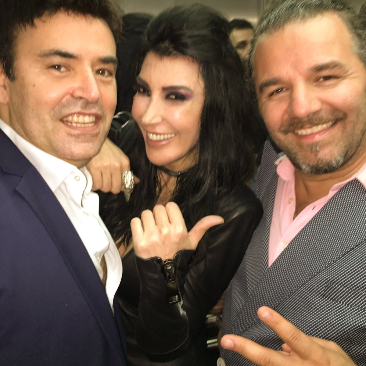 GKimsesizcan's tweet photo. #İş'ler 👍 #Güç'ler ✌🏼️;)
#Moda #Işler'i 
#VIPFashion #ComingSoon
#VIPADRES #Fashion4You 
#CemilIpekçi #HandeYener
#RocksHotel #Casino
#Girne https://t.co/T4NToiZmWg