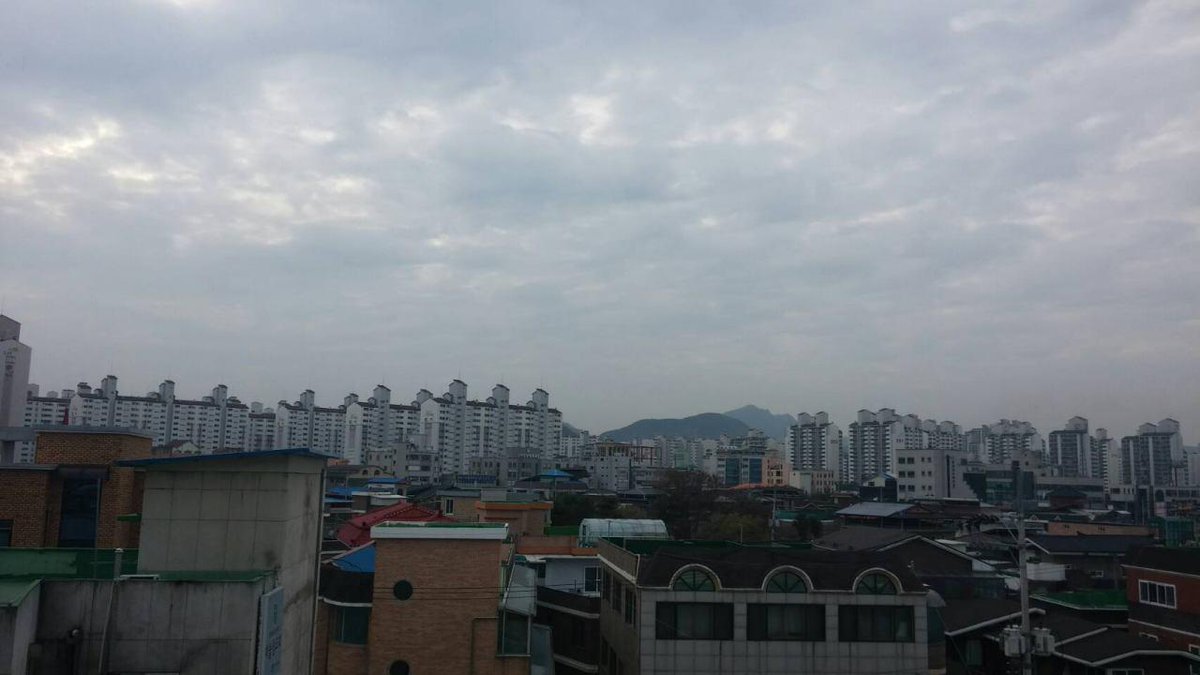 #강원도 #춘천 #석사동 입니다. 쌀쌀한 날씨에 흐림입니다. 외출시 따뜻한 외투 준비해주세요!^^ by 강원 임기자