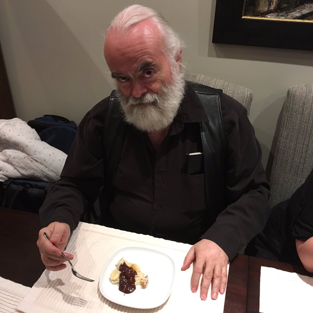 Pie_Sarah's tweet image. At long last, photographic evidence that @SwanBoatSteve is pro-gravy-train!