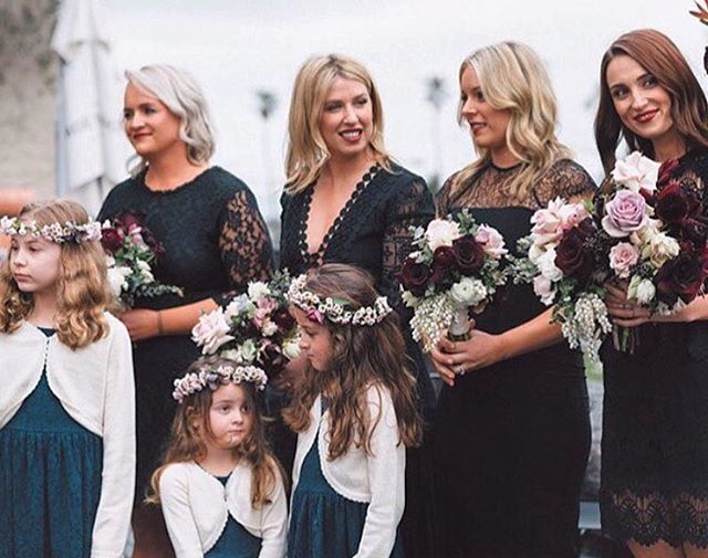 TheDeckAtCirca's tweet photo. Bridal party beauties for Kristen + Patrick's recent ceremony on #TheDeckAtCirca. 📷: @toriallen_events. https://t.co/aCaiNRXoHa