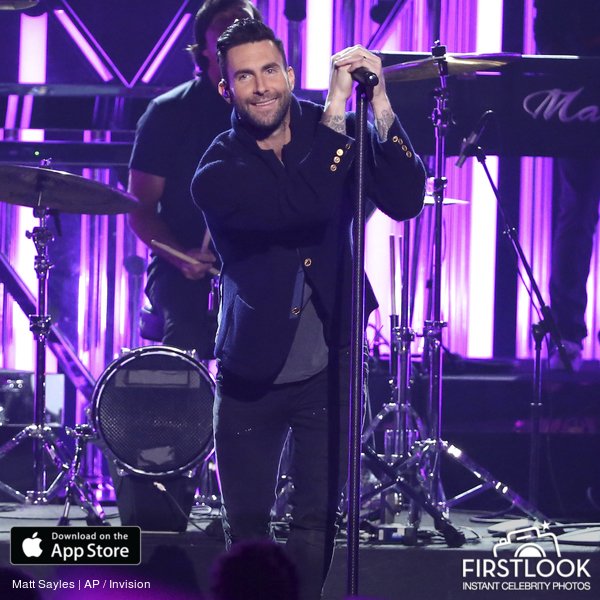 FirstLook App tweet media