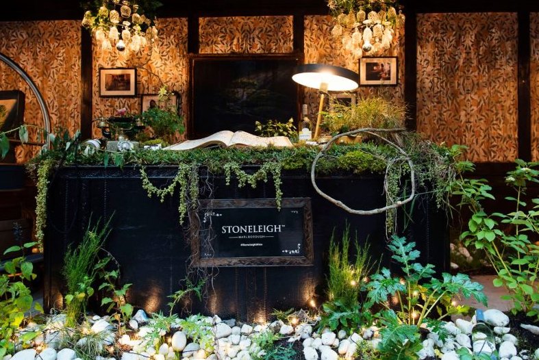 Award-winning <a href="/SulariGentill/">Sulari Gentill</a> will be at this beautiful readers event at The Stoneleigh Hotel Chippendale tomorrow! betterreadevents.com/product-page/f…