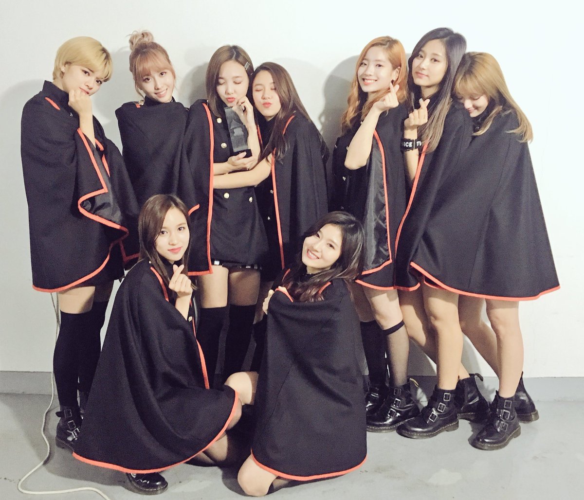0506pu01's tweet photo. twiceおめでとう👏👏🌈💓
#TT10thWin https://t.co/8STzZnPemt