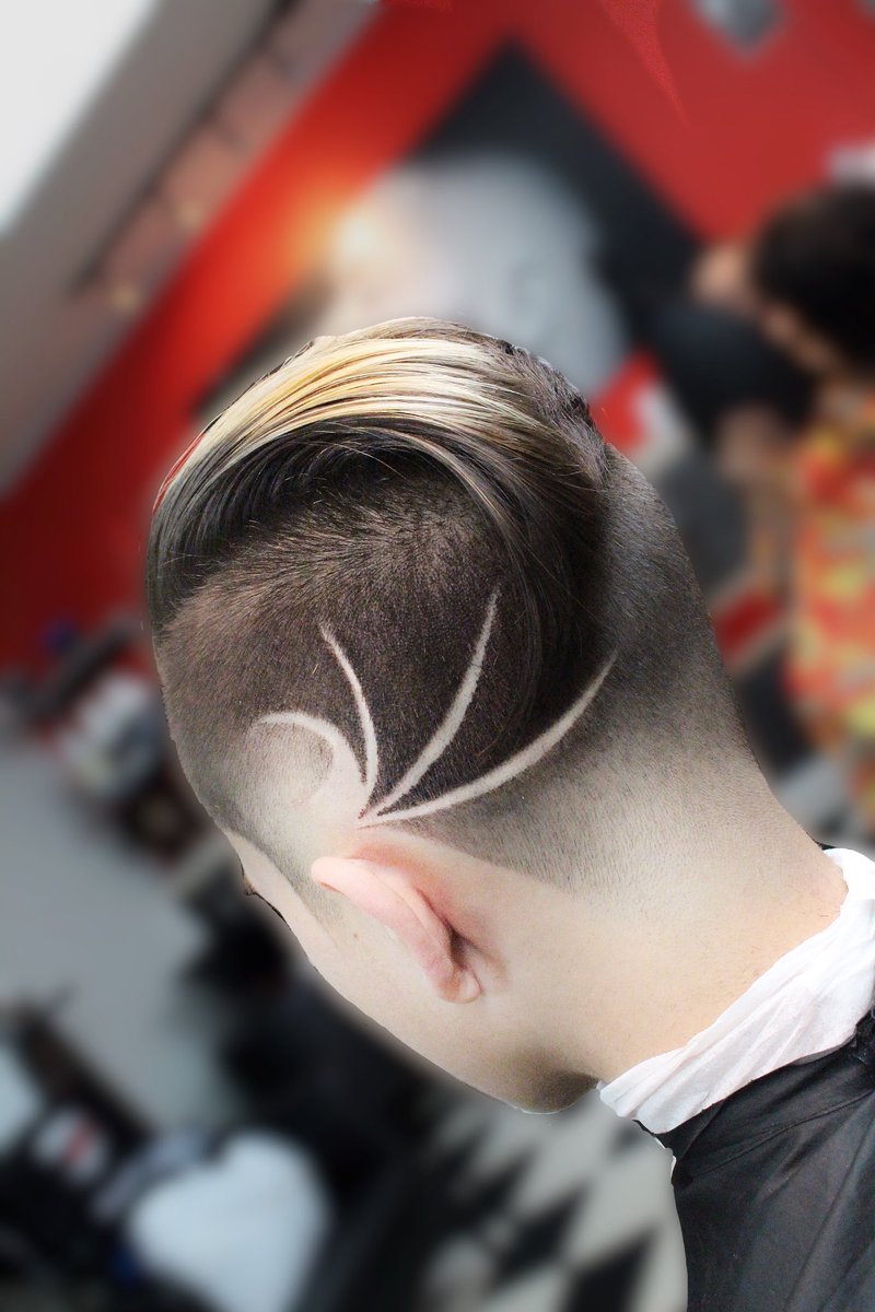 jvalentin2005's tweet photo. 💈FADED💈PARTED💈POMP💈#cut #barber #jvalentinthebarber #whosnextpa https://t.co/MkQGlLZ0IO