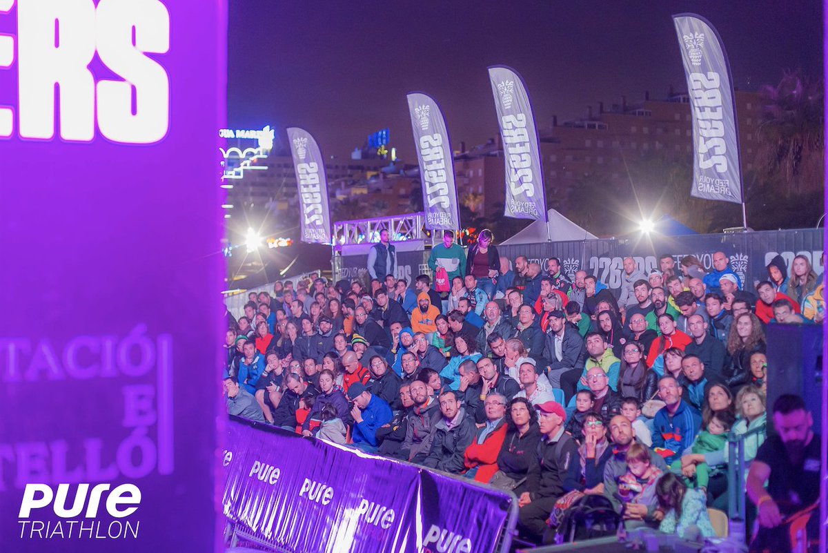 Momento del briefing en Pure triathlon