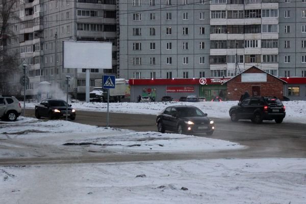В Сыктывкаре решили экономить реагент для очистки дорог (дорогой потому что). Зато шедренько будут сыпать песочек komionline.ru/node/75540