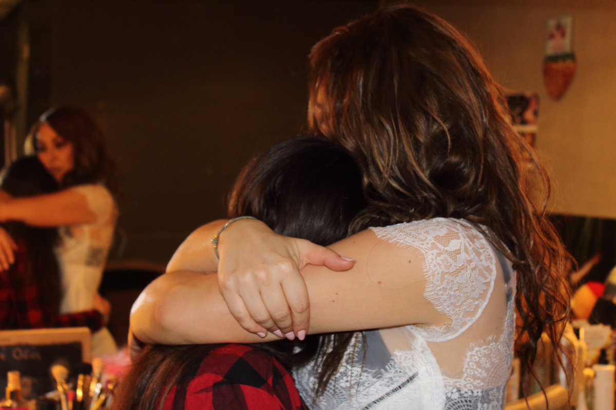 MariaaAslanator's tweet photo. Ότι αγάπησα ούτε για αστείο δεν θα άφηνα 🙈💘💫 https://t.co/GwBWmQgL0l