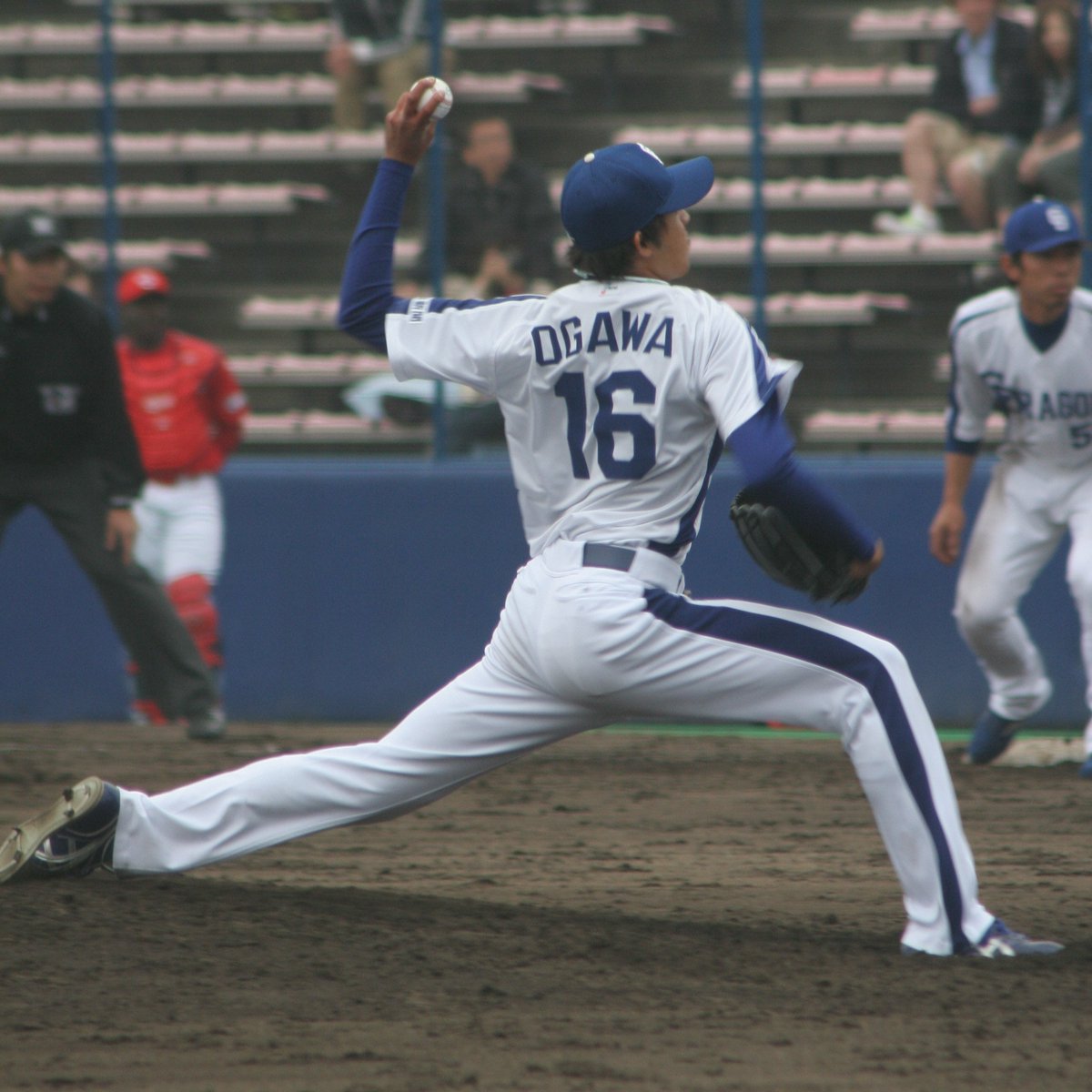 南 プロ野球の試合もないので選手の背番号が見える画像で愛の方程式を解いちゃうぞ 小川龍也 背番号16 Drapic16 11 4 22 ナゴヤ球場 南 プロ野球の試合もないので選手の背番号が見える画像で愛の方程式を解いちゃうぞ 小川龍也 背番号16 Drapic16 11 4 22 ナゴヤ球場