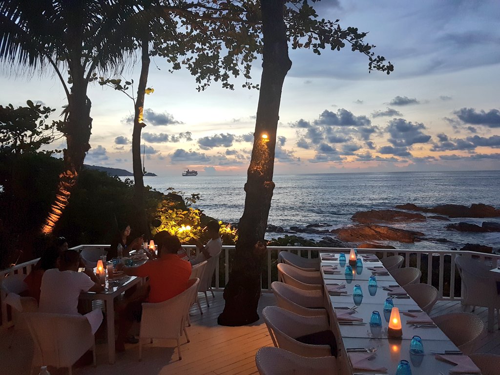 RoadLessAndy's tweet image. Dinner at Joe's in Patong, Phuket  😊
#travelvlog #phuket #patong #thailand #travel