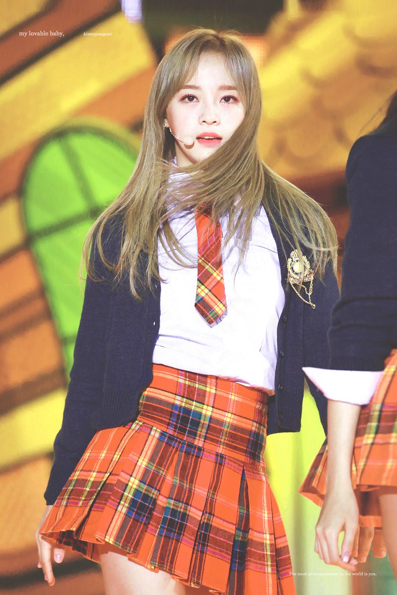 Sohey_Sohey's tweet photo. ㅇㅏ오아 고 대표 여신님덜,,, https://t.co/VybYVj8DuC