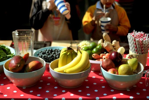 bmj_latest's tweet photo. "If a child can influence his/her family, we should teach kids about sugar reduction, physical activity, fruit&amp;veg" https://t.co/UDJQJlsGd6 https://t.co/xulIYGL5Mu