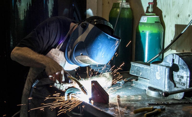 BlackhorseWS's tweet image. Our wood &amp;amp; metalwork courses are the perfect Xmas gift. Check out our full listing here bit.ly/1LeHLey