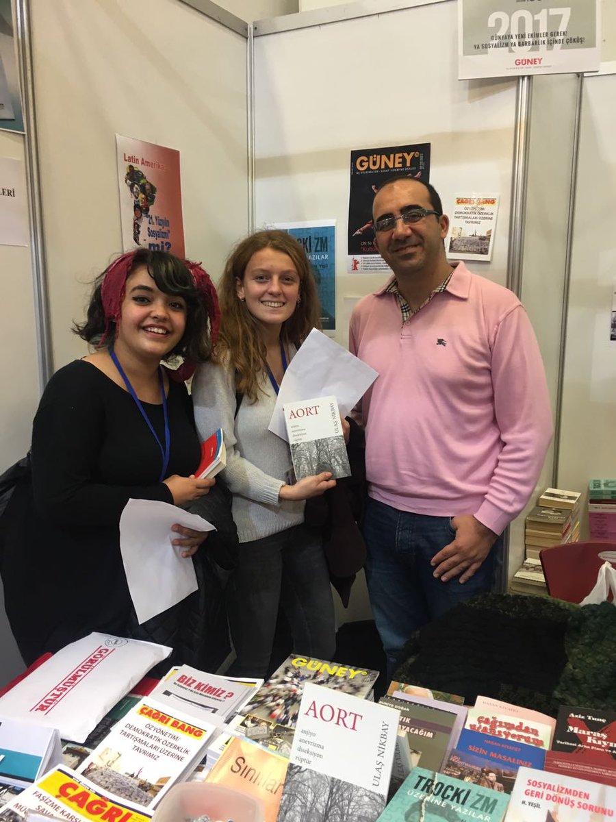 Tüyap Kitap Fuarından, kitaplarımızı topladık ve iyilik peşinde koşan insanlarla tanıştık :)