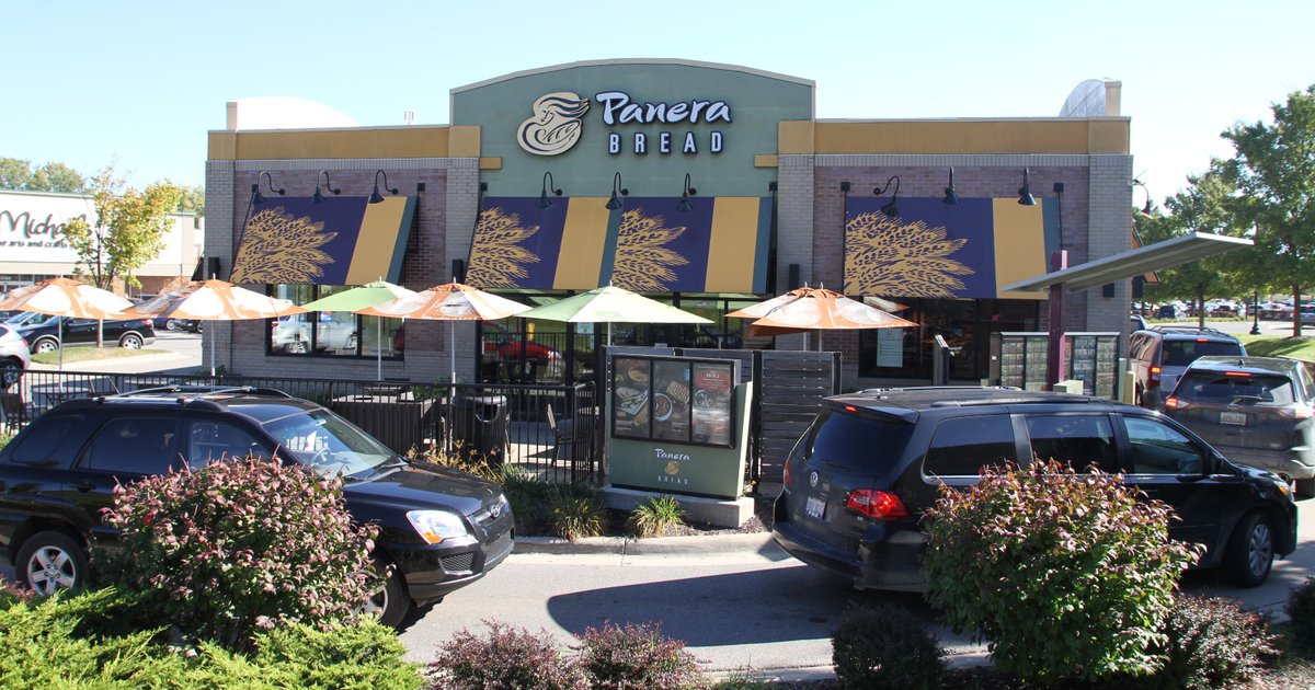xpient's tweet image. Panera Bread adding home delivery - anyone else excited about this?hubs.ly/H056XVZ0 by @livingstondaily #QSR #restaurantindustry
