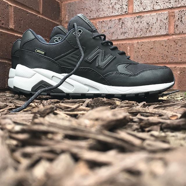 new balance mrt580xb