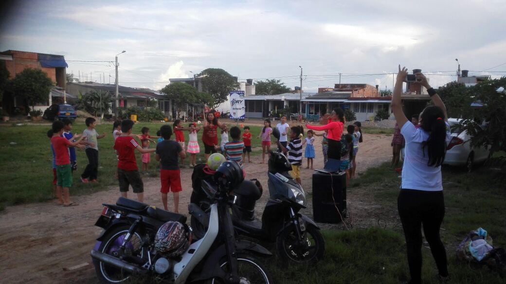 IdryYopal's tweet photo. Más de un centenar de beneficiarios en jornada de recreación de @IdryYopal en barrios Senderos de Manare, Villa Vargas y Corocora. https://t.co/rgCPZgqF0d