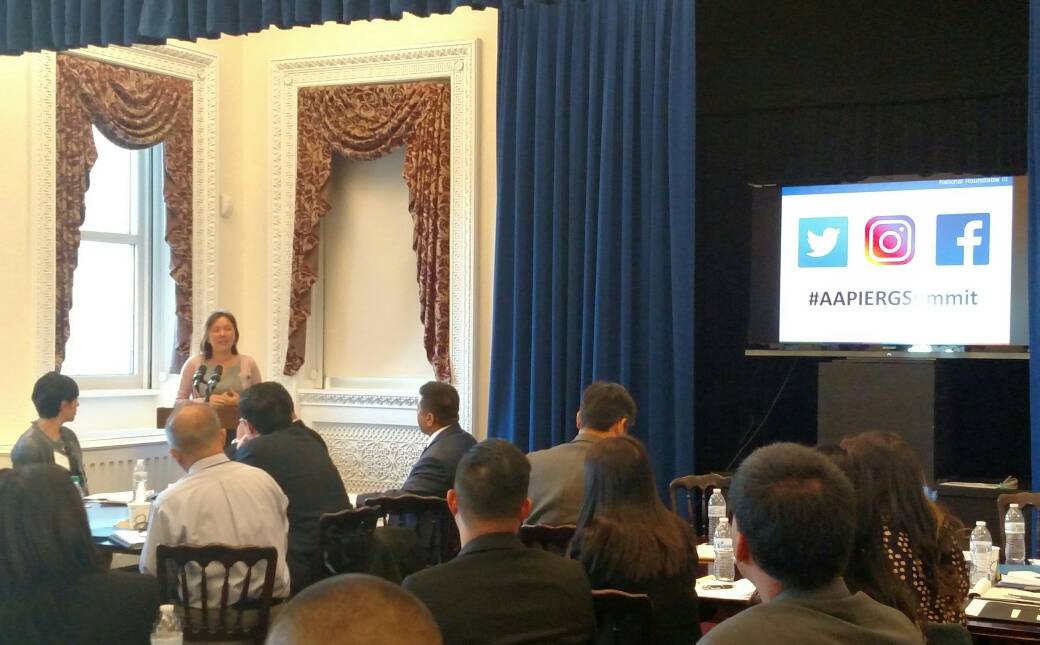 Mandarin_Voice's tweet photo. Alissa Ko of @WHIAAPI at #AAPIERGSummit #ACE @WhiteHouse https://t.co/RbYiUzLi5Z