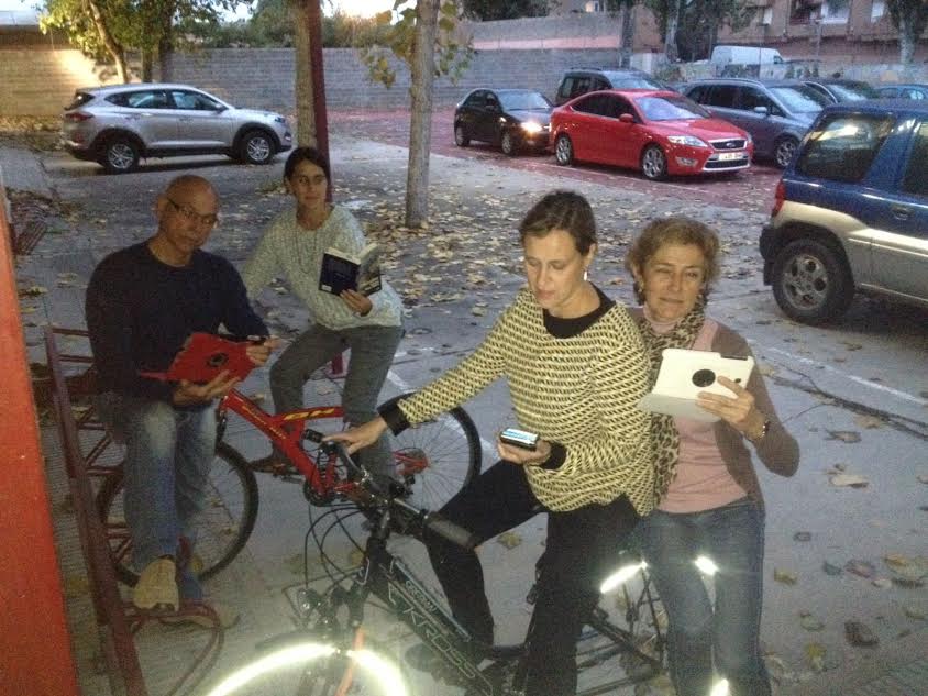 MarinaCRZtrail's tweet image. Con amigos en bicicleta #CECVContemLecturaAVL