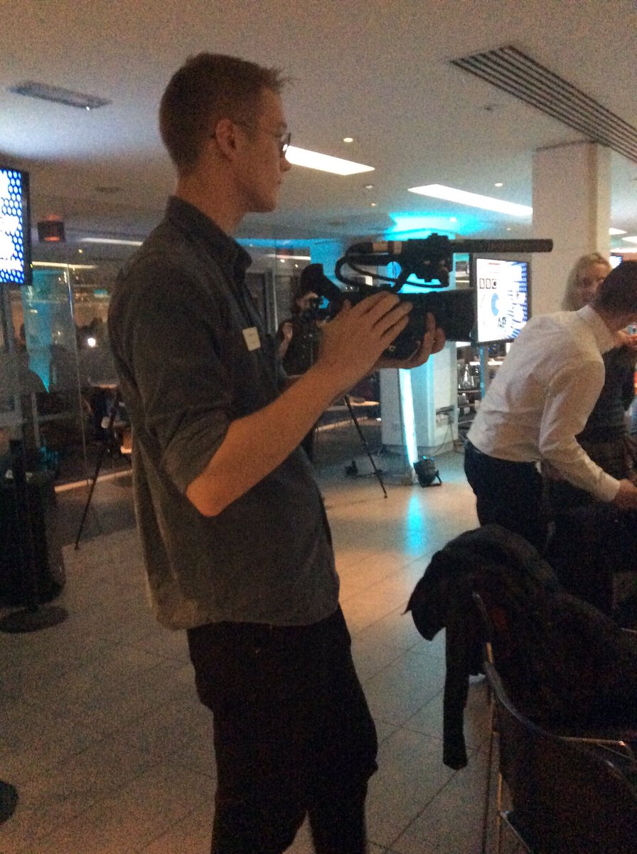 GoldNewsLondon's tweet photo. @lukeradcliff Hard at work at the BJTC Awards #BTJC https://t.co/fso9RSdf1L