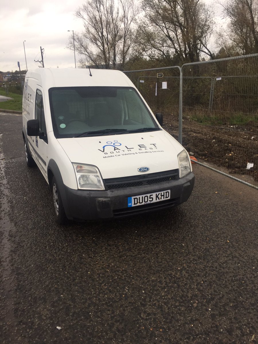 Vseast's tweet image. Huge thanks to the chaps at @TheAA_UK today for rescuing me. Speedy response! #brokenvan