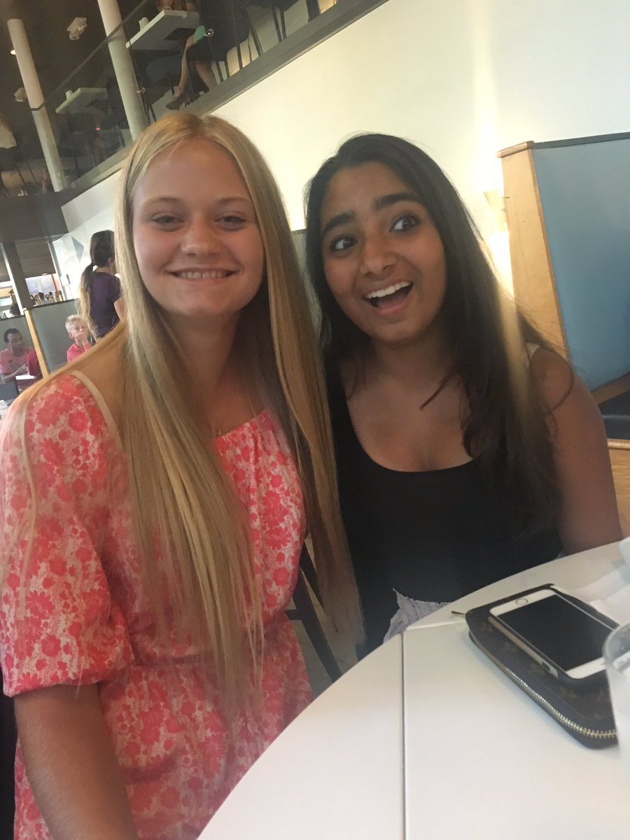 msashikak's tweet photo. Happy 1️⃣5️⃣to one of my #bffs @summerjvictory So glad we're friends and hope you have the best birthday💓😝 https://t.co/TQrMH51bk5