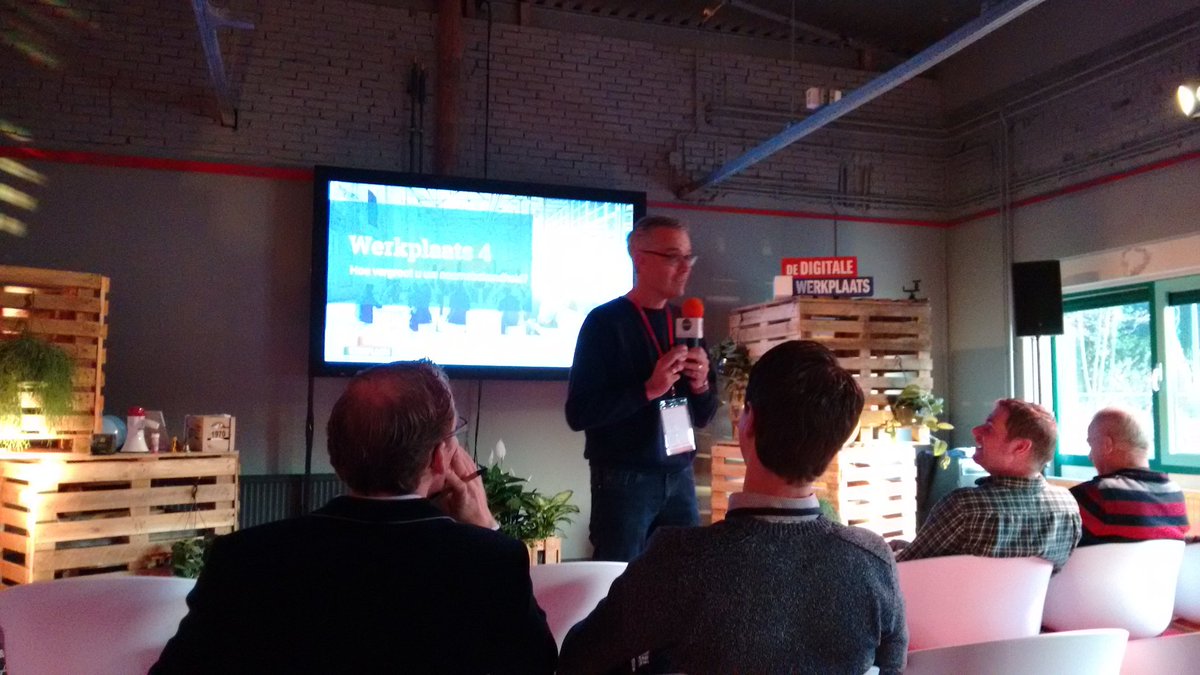 MarijkeSchipper's tweet photo. Kun je morgen je agenda leeg vegen? Ga naar de #digitalewerkplaats in Enschede, Maxima is er ook ;-) @qredits @GoogleNL @Gem_Enschede https://t.co/VEjCqGCVKq