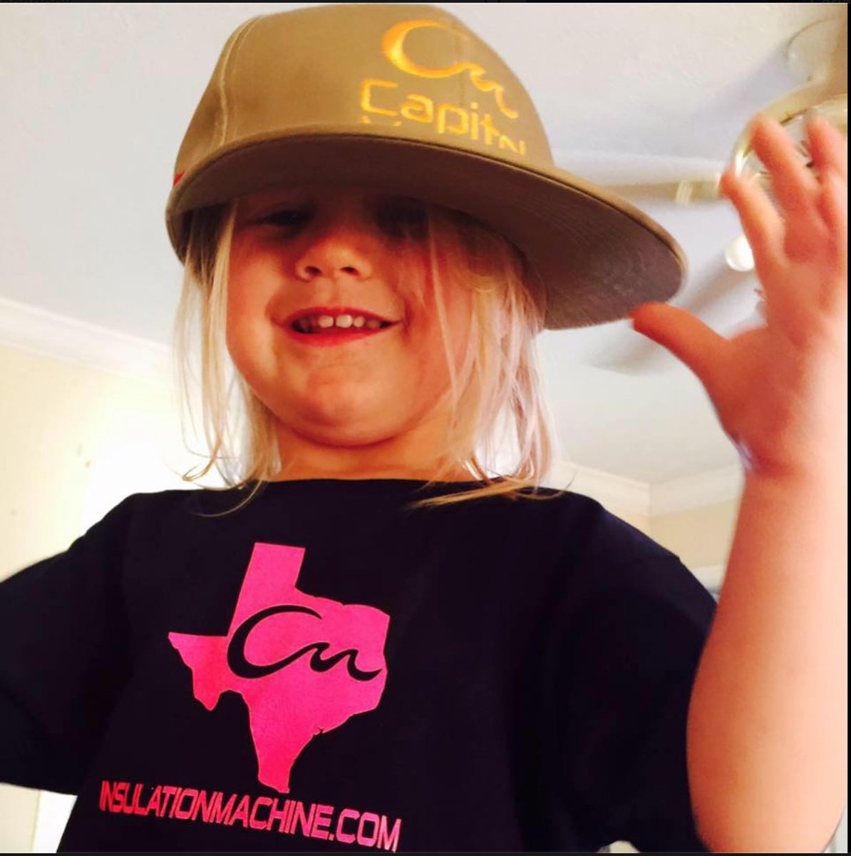 cjairey's tweet photo. The #swag says it all from @CapitolMachine https://t.co/JLn4J5R8lg 800.421.6473 @MrsCapitolMch @Kenneththomasw3 @CapitolMachine2 https://t.co/S4EuGgXC33