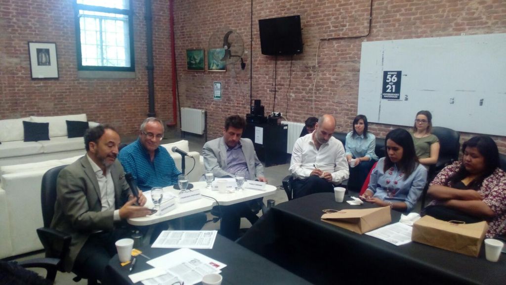 MigracionIJDH's tweet photo. [AHORA]
Apertura de la etapa presencial de la especialización en #Migración y #Asilo en @UNLaOficial https://t.co/JPDTm8BJJU