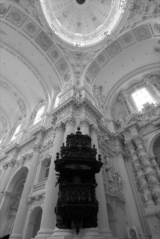 artoftheserpent's tweet image. 