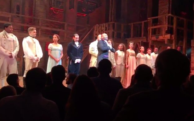 BuzzFeed's tweet photo. Angry Trump fans flamed the Canadian “Hamilton Theatre” on Twitter by mistake https://t.co/QrdBLtkOb2 https://t.co/JtrNDvOn2o